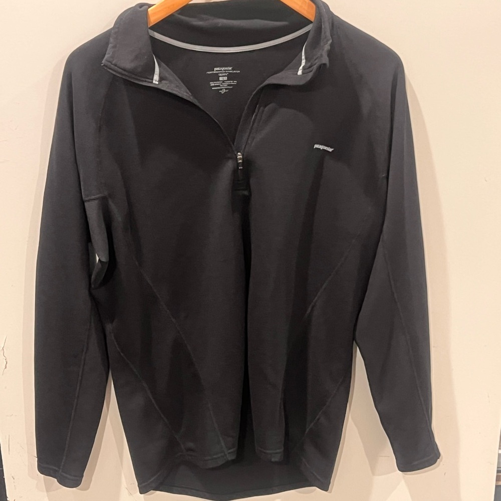 Patagonia Men's Capilene® Midweight Zip-Neck Pullover - Picture 3 of 7